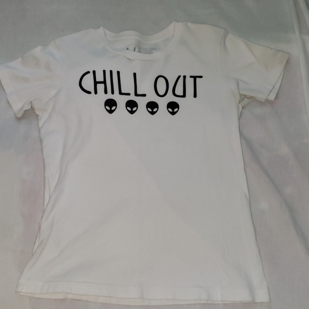 Chill Out alien shirt